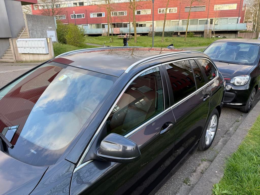 BMW 5-Serie 523I Touring 150KW Aut8 2011 Grijs, Auto's, BMW, Particulier, 5-Serie, ABS, Airbags, Airconditioning, Alarm, Automatische klimaatregeling