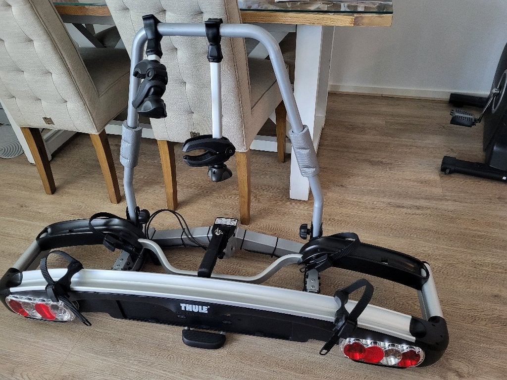 Thule fietsendrager, Auto diversen, Fietsendragers, Ophalen of Verzenden, 2 fietsen, Zo goed als nieuw, Trekhaakdrager