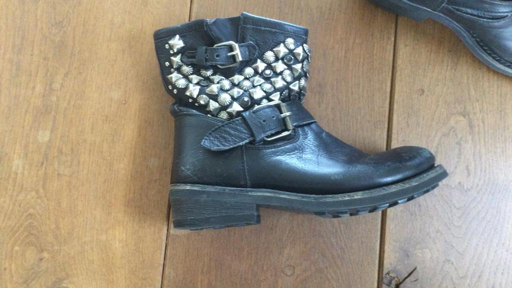 ASH lage leren laarzen met studs, Ophalen of Verzenden, Gedragen, Zwart, Lage of Enkellaarzen