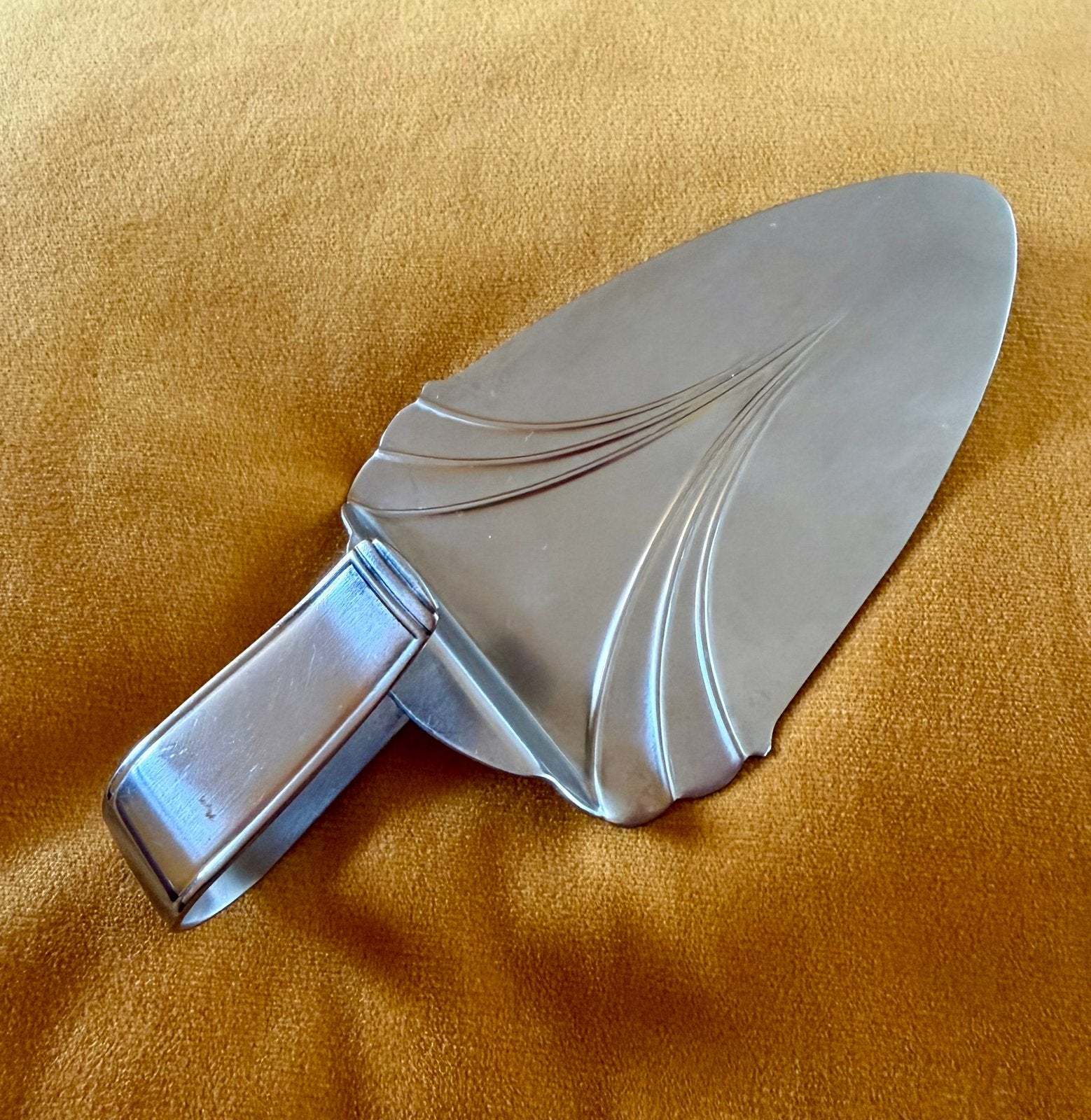 Gero Zilmeta taartschep, Verzamelen, Ophalen of Verzenden, Gebruikt, Overige materialen, Bestek