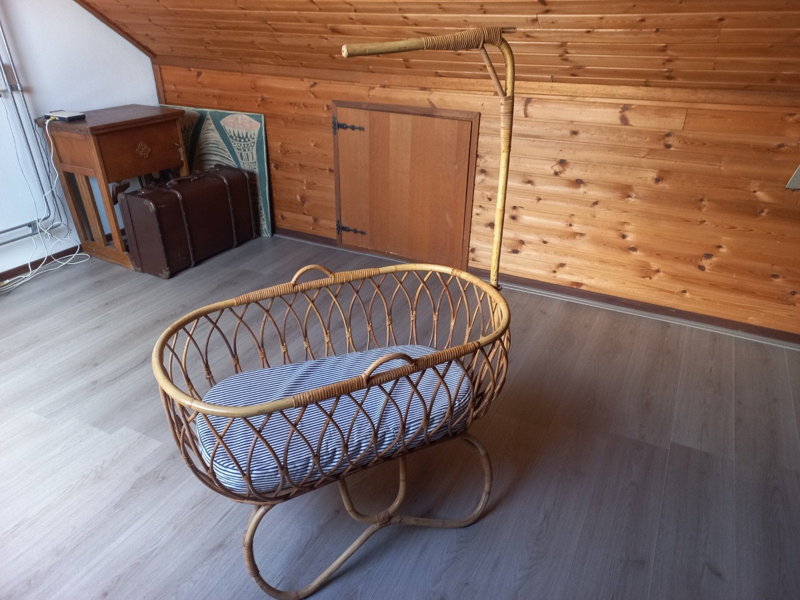 Vintage wieg rotan, Ophalen of Verzenden, Zo goed als nieuw, Wieg