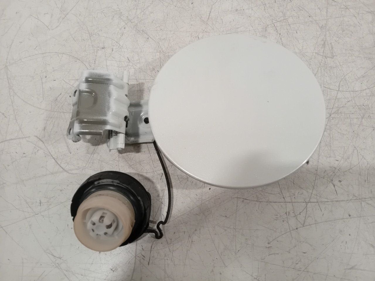 Tank klep Toyota Auris, Onderdelen@venauto.nl, Van der Ven Autorecycling B.V., Gebruikt, Ettenseweg 76, 4706 PB Roosendaal, The Netherlands