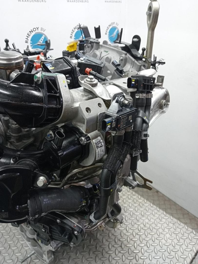 RENAULT AUSTRAL E-tech 200 TURBO 2022, Ophalen of Verzenden, Gebruikt, Stiba lid