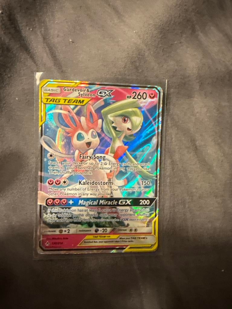 Gardevoir & Sylveon GX TAG TEAM Pokémon kaart 130/214, Ophalen of Verzenden, Gebruikt, Losse kaart, Foil
