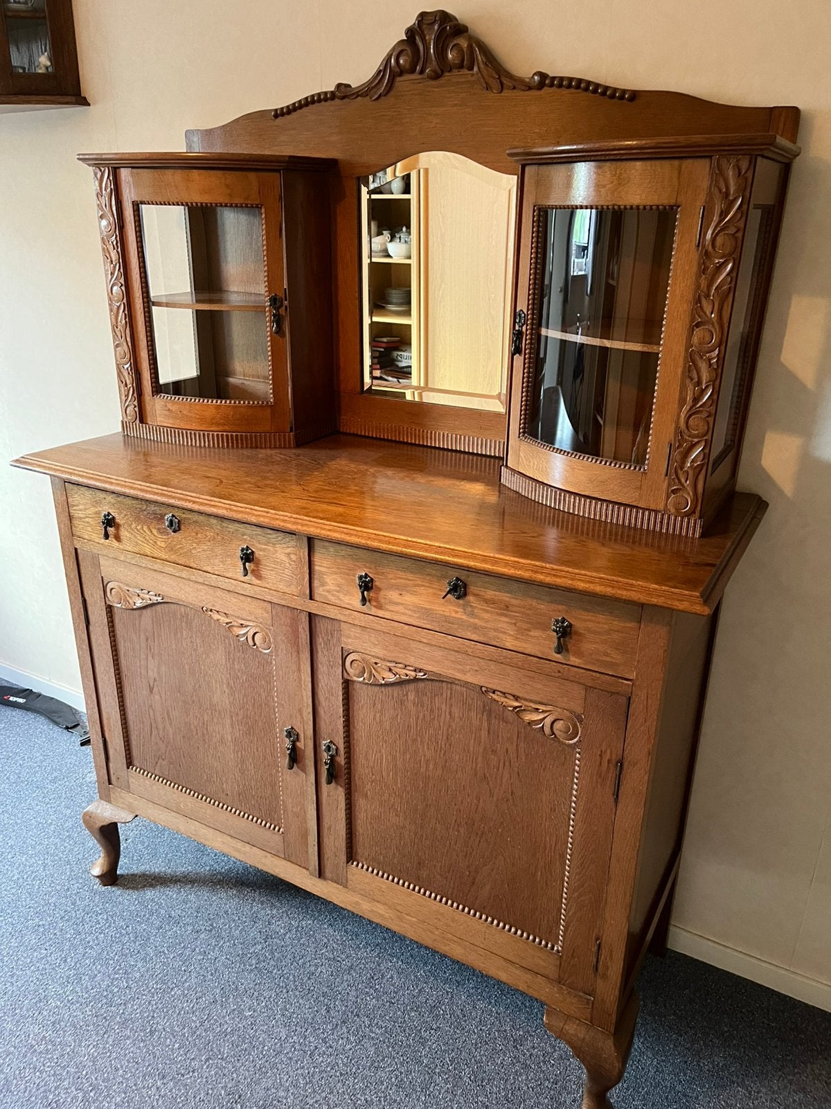 Vintage buffetkast, Huis en Inrichting, Kasten | Buffetkasten, Ophalen, 100 tot 150 cm, Glas, 150 tot 200 cm