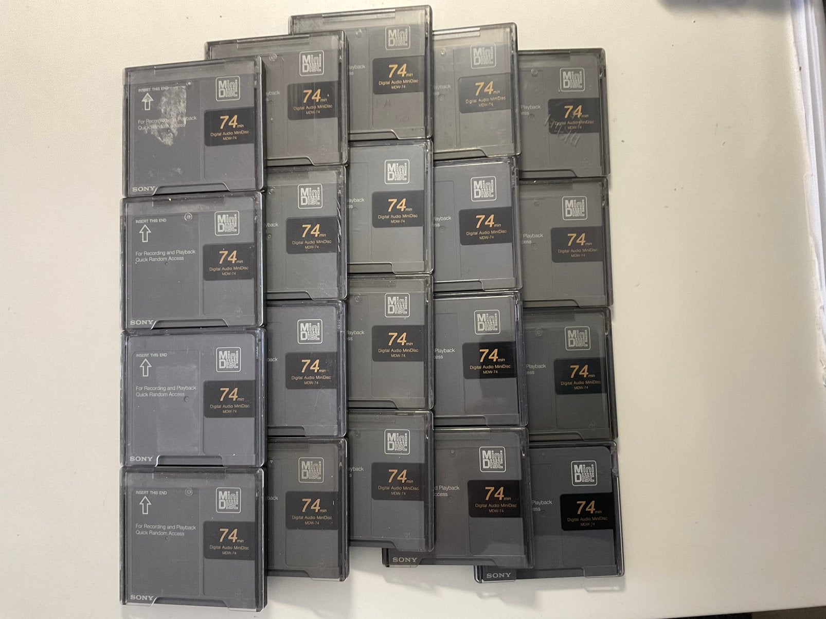 Minidisc’s.  SONY  GRIJS  MDW-74.  20x als nieuw  74 minuten, Ophalen of Verzenden