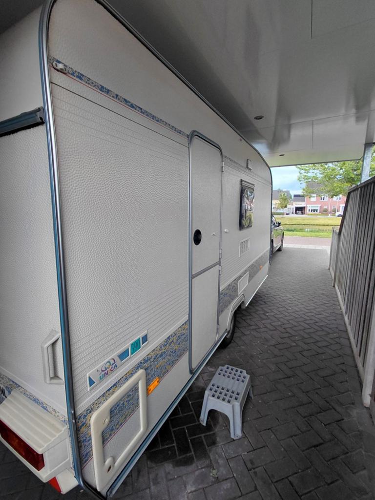 Adria Unica 390DS, Luifel, Treinzit, Particulier, Adria