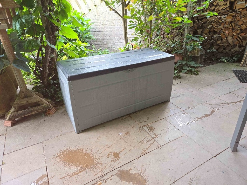 Keter opbergbox, Tuin en Terras, Bergingen en Tuinkasten, Ophalen, Gebruikt, Kunststof, Overige typen