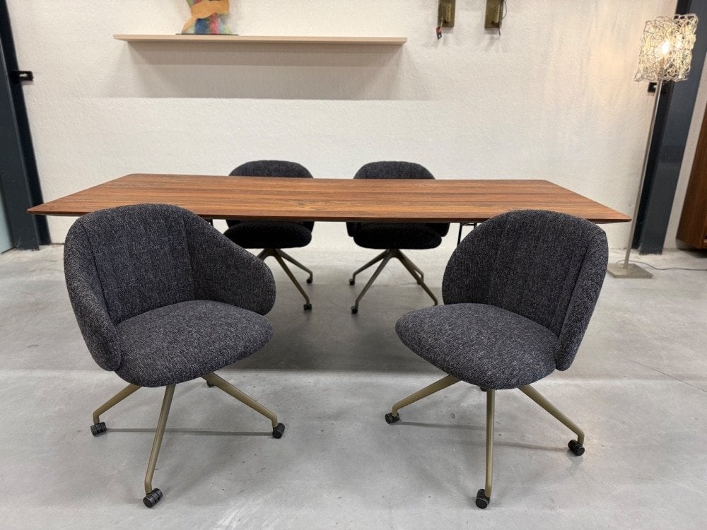 4 Nieuw Leolux Baani Twist eetkamerstoel Blauw stof Stoel, Leolux, Info@leolux.nl, Blauw, Nieuw