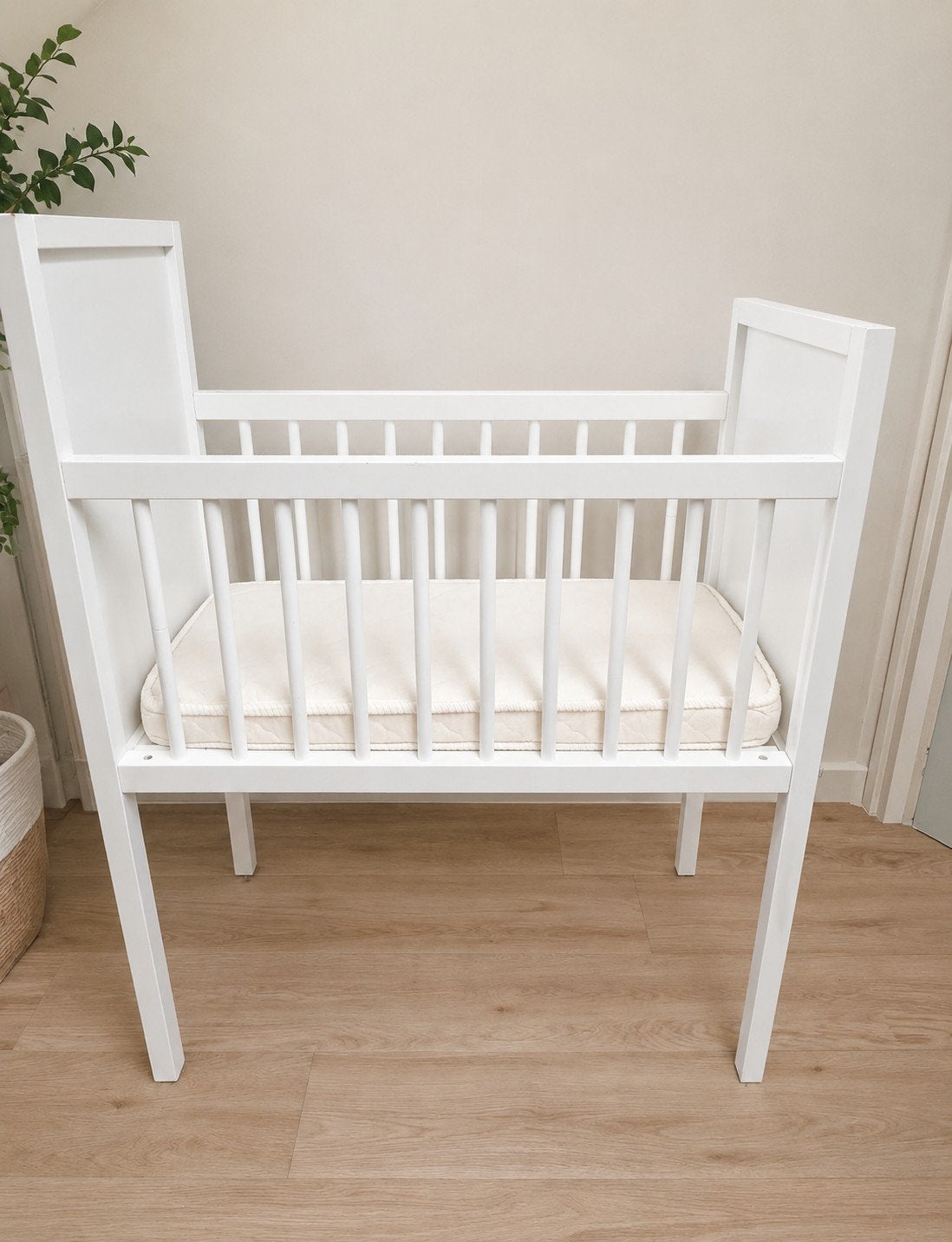 Kidsmill Noa Wieg Wit - Stijlvol en Comfortabel, Ophalen, Gebruikt, Wieg