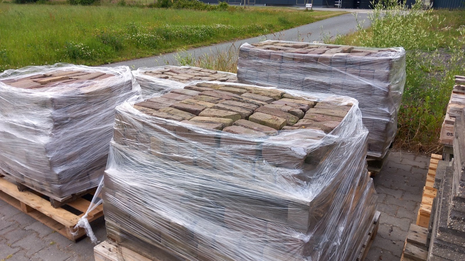 Oude grove straat klinkers., Tuin en Terras, Ophalen, Gebruikt, Beton, Klinkers