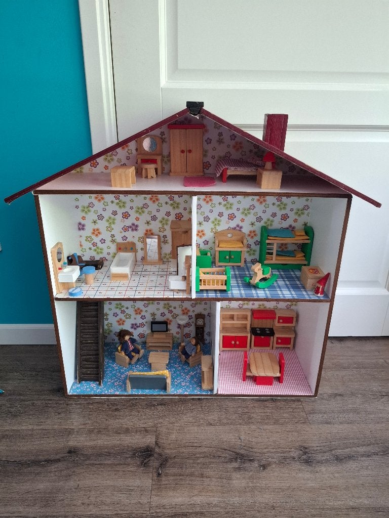 Poppenhuis met meubels, Ophalen, Gebruikt, Poppenhuis