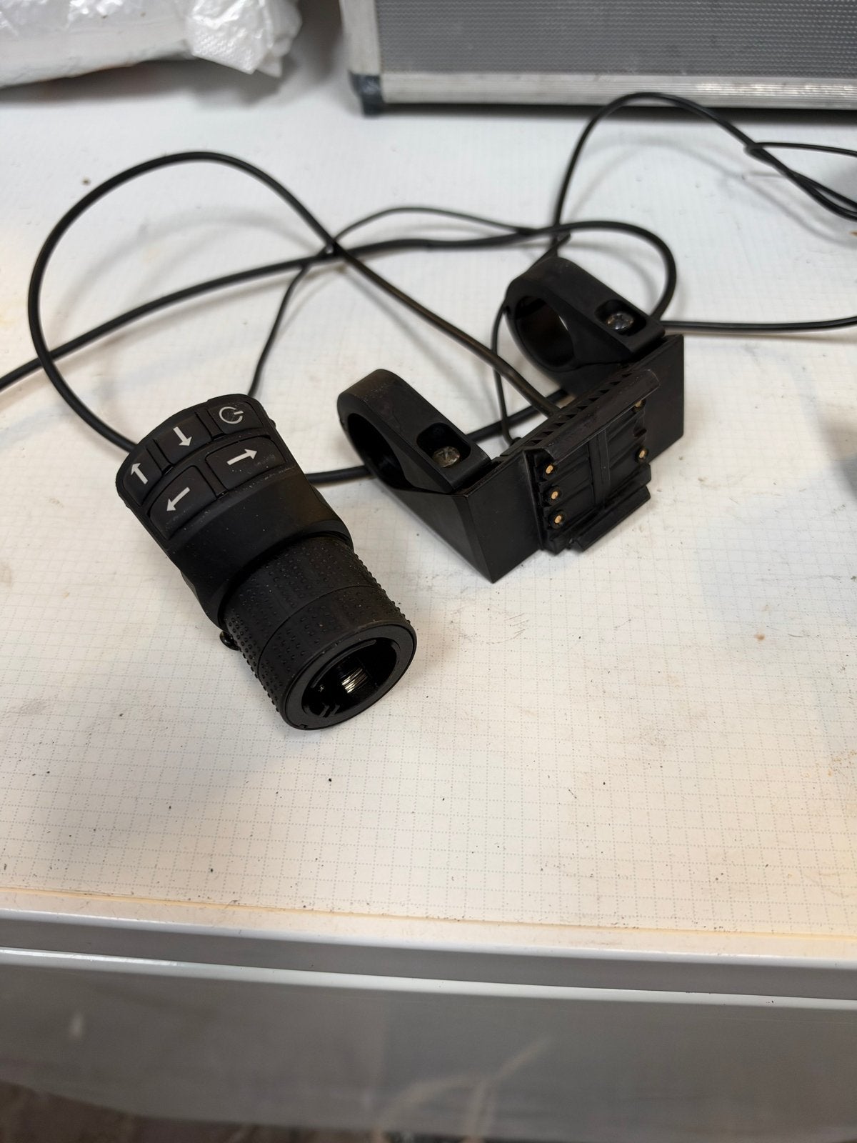 Ion display houder voor Koga, Batavus, Sparta (defect), Ophalen of Verzenden, Gebruikt, Elektrische fiets, Overige typen