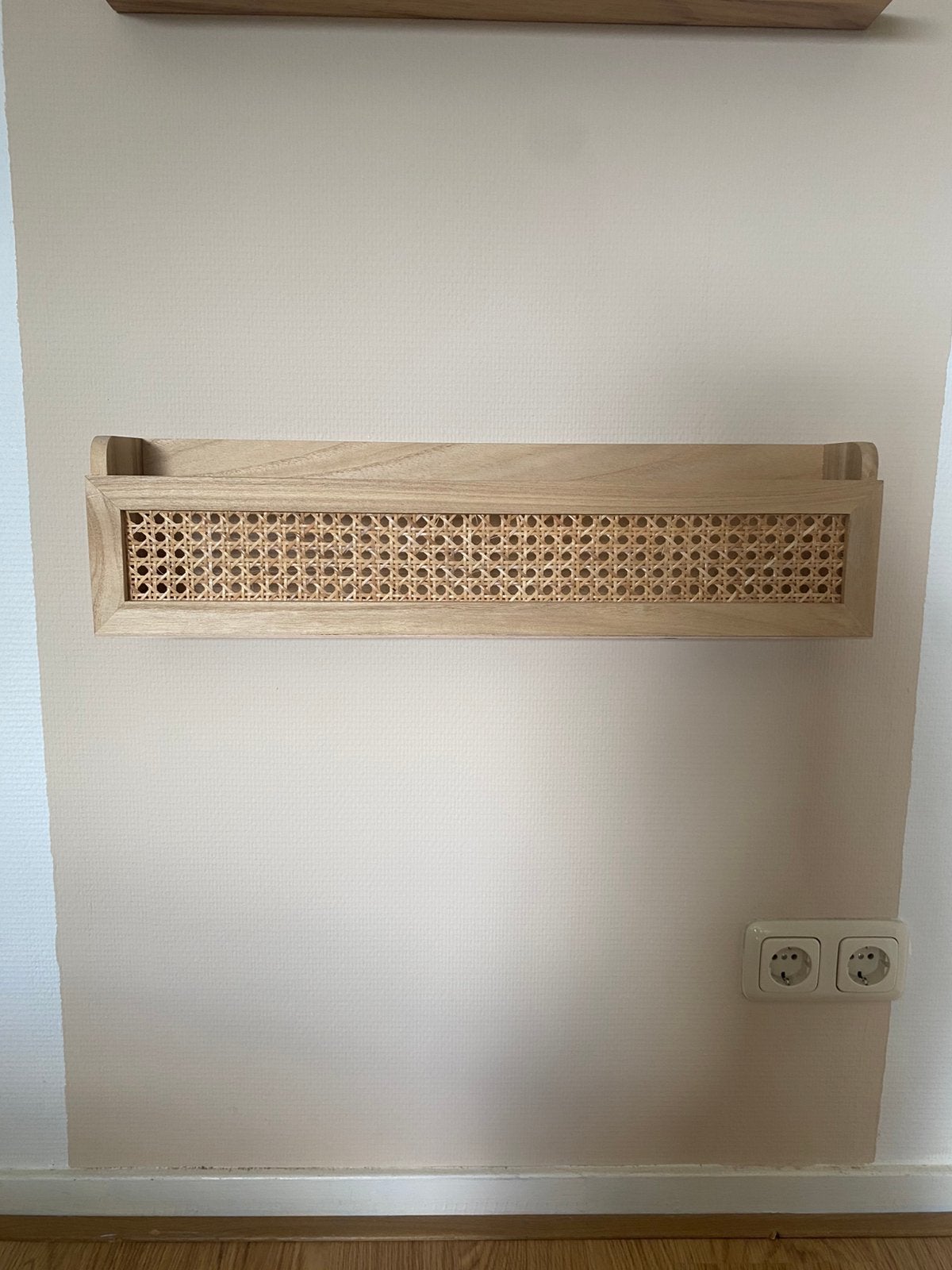 Rotan webbing en houten plank van Sklum, 30 tot 80 cm, Radiator, Minder dan 60 cm, Ophalen of Verzenden