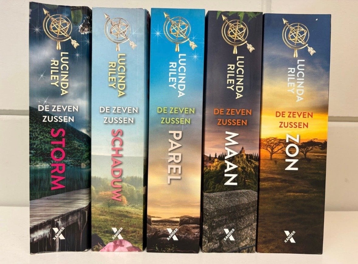De Zeven Zussen serie - Lucinda Riley nieuwe ad (5 boeken), Ophalen of Verzenden, Gelezen, Nederland