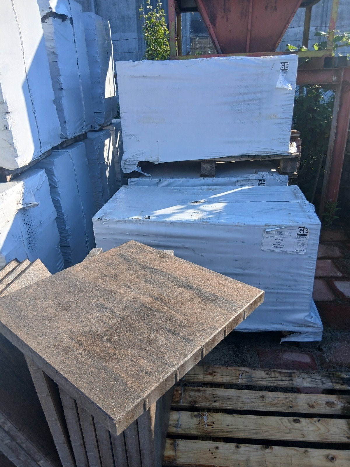 Restantpartij 30 m2 kunnen ook bezorgd worden, Tuin en Terras, Ophalen, Nieuw, Beton, Terrastegels