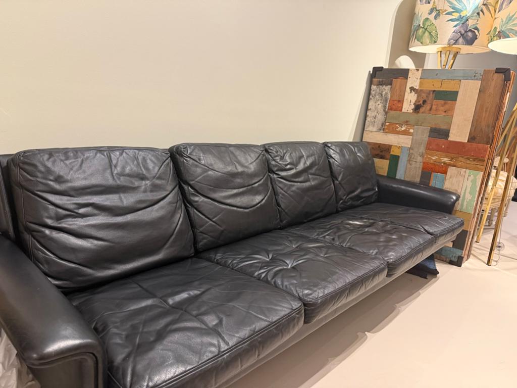 Vintage zwarte leren vierzitsbank, Ophalen, Gebruikt, Minder dan 75 cm, Leer