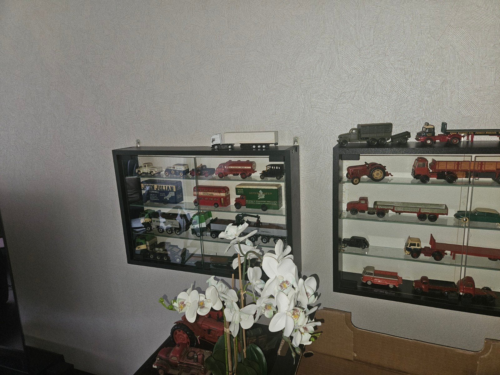 Verzameling Dinky Toys en Matchbox modelauto's, Ophalen, Gebruikt, Overige typen