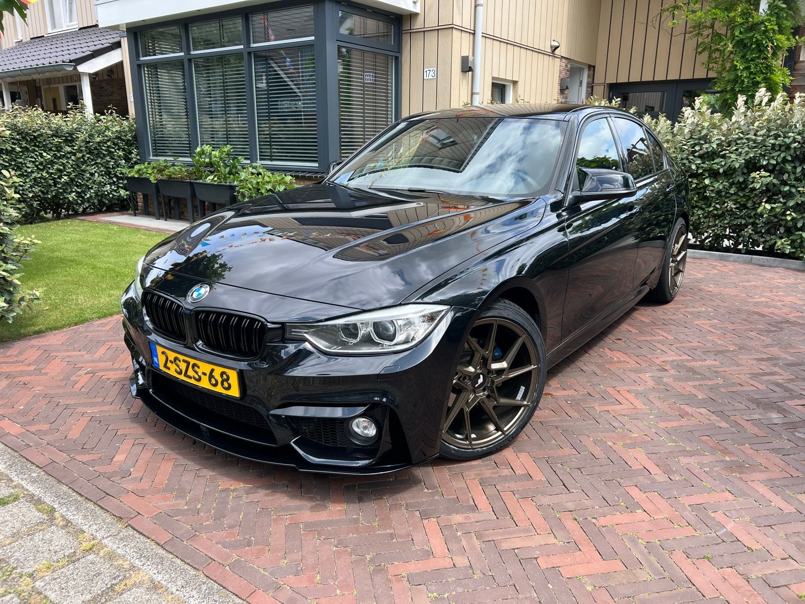 BMW 3-Serie 320i Efficientdynamics Edition 170pk 2013 Zwart, Auto's, Bluetooth, Achterwielaandrijving, Zwart, 4 cilinders