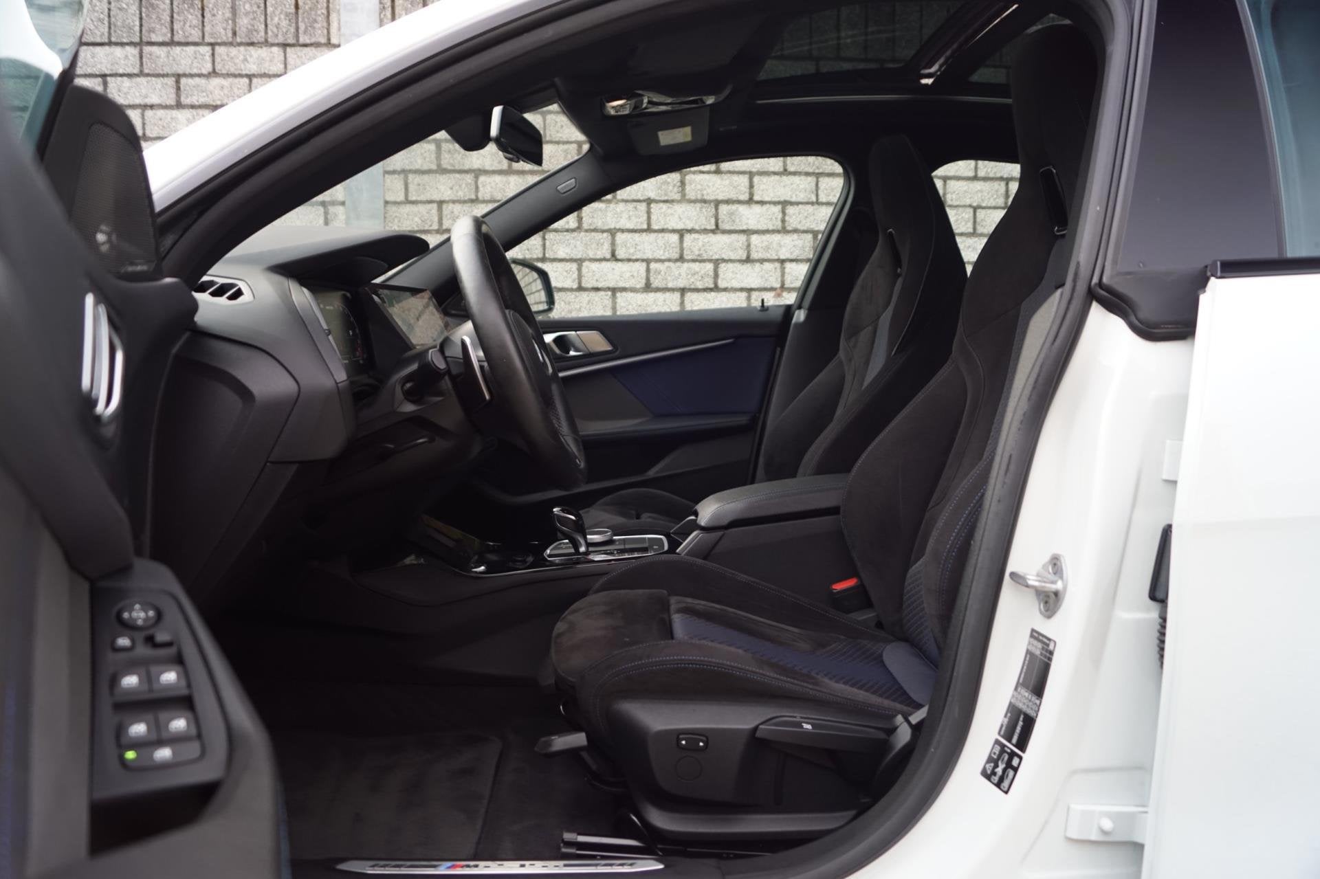 BMW 2-serie Gran Coupé M235i xDrive High Executive Edition, Auto's, Automaat, Gebruikt, 4 cilinders, Alcantara