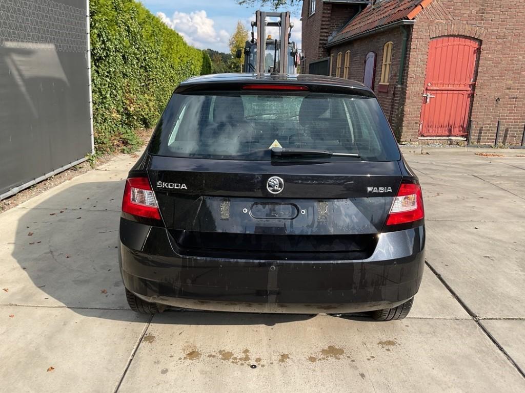 Achterklep Skoda Fabia III (NJ3) 2018 6V6827023G, Info@skoda-auto.de, Skoda, Škoda Auto Deutschland GmbH, Gebruikt
