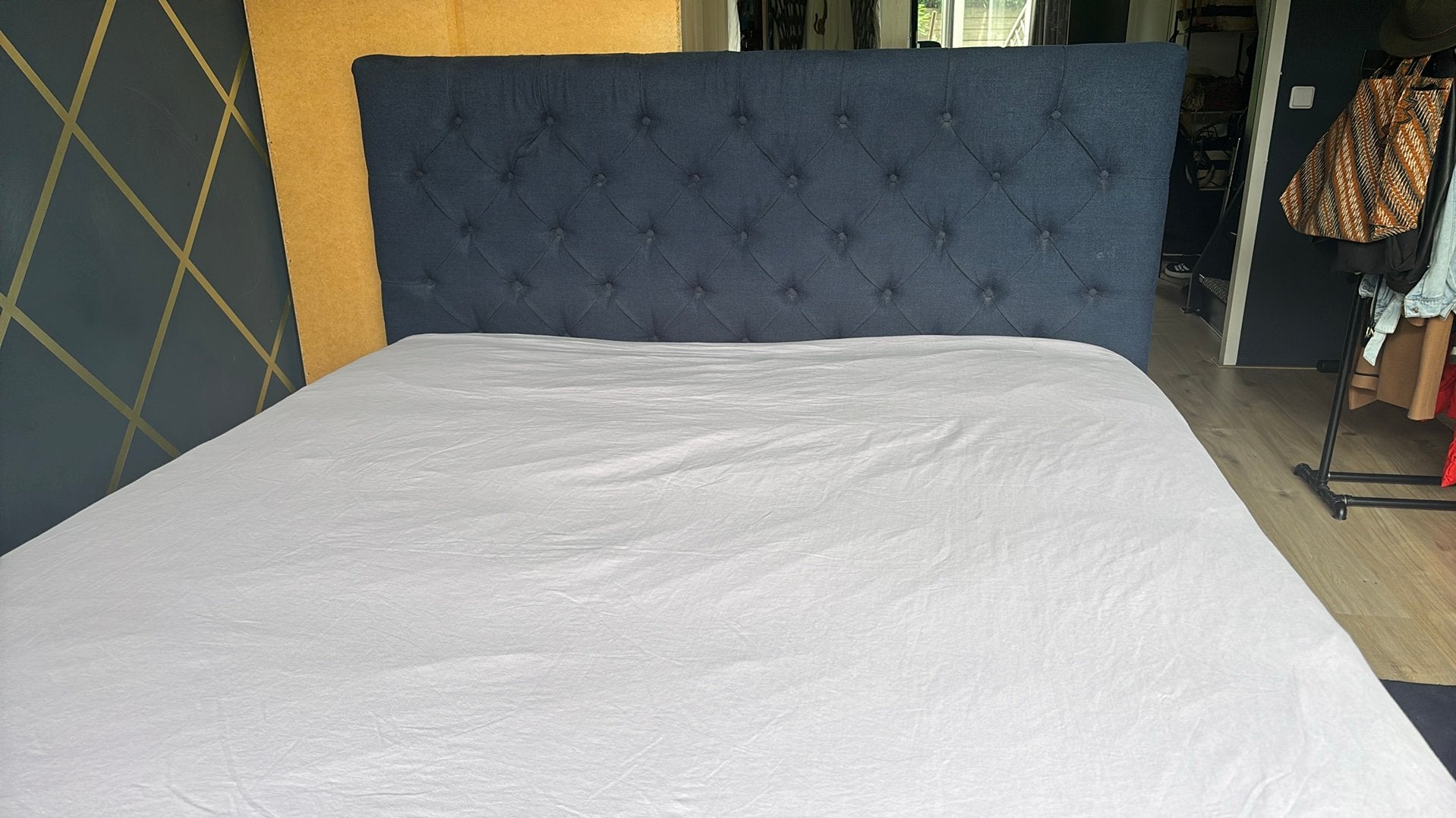 Donkerblauw bed 160 cm met opbergruimte, Huis en Inrichting, Slaapkamer | Bedden, Ophalen, Gebruikt, Blauw, 210 cm