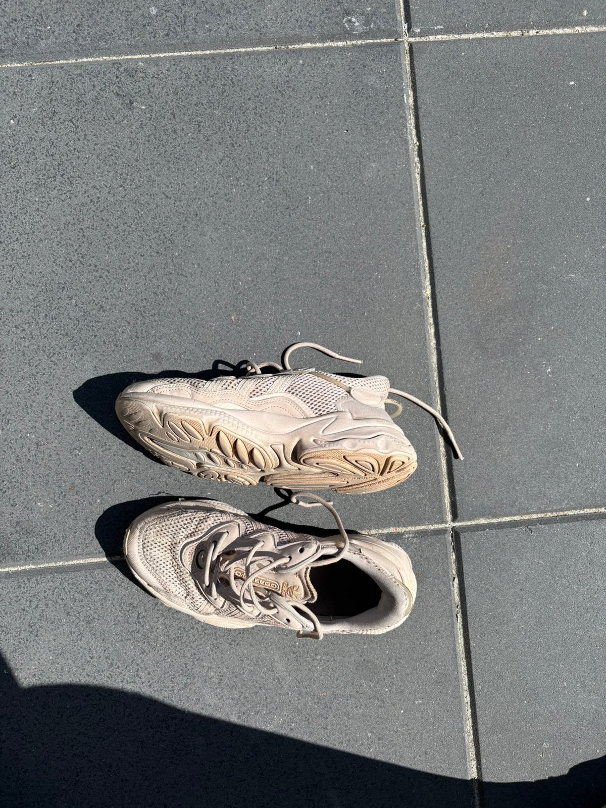 Adidas ozweego sneakers, Verzenden, Beige, Sneakers of Gympen, Gedragen