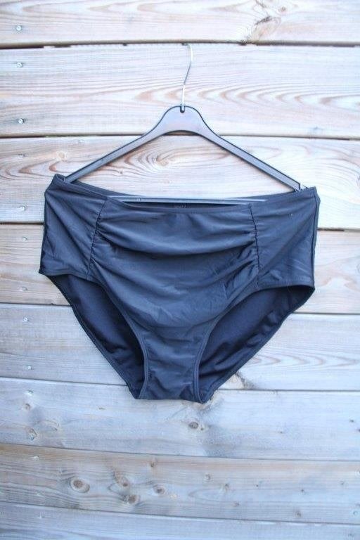 Bikini zwart/ groen mt XL 80D Vaste prijs, Zwart, Ophalen of Verzenden, Zo goed als nieuw, Bikini