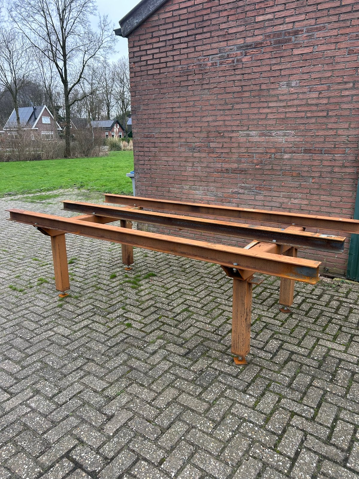 Zware en robuuste lastafel met uitdraaipotten, Doe-het-zelf en Verbouw, Werkbanken, Ophalen, O, O, O