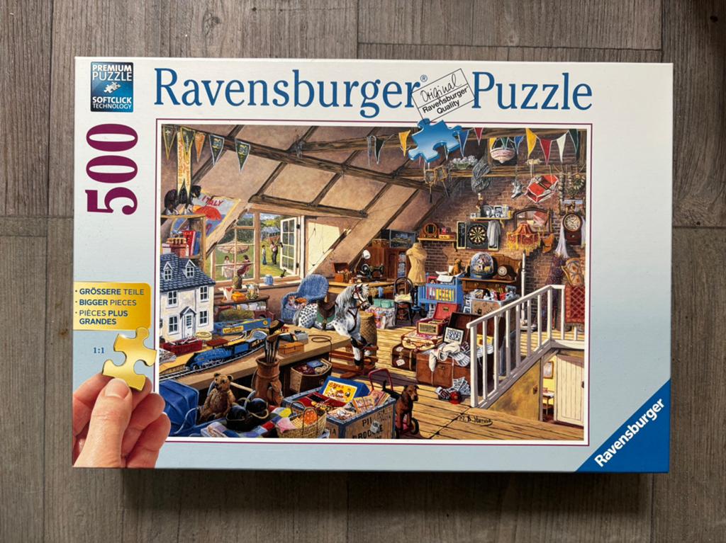 Puzzel 500 stukjes Oma’s zolder / Ravensburger, Ophalen of Verzenden, 500 t/m 1500 stukjes, Zo goed als nieuw, Legpuzzel