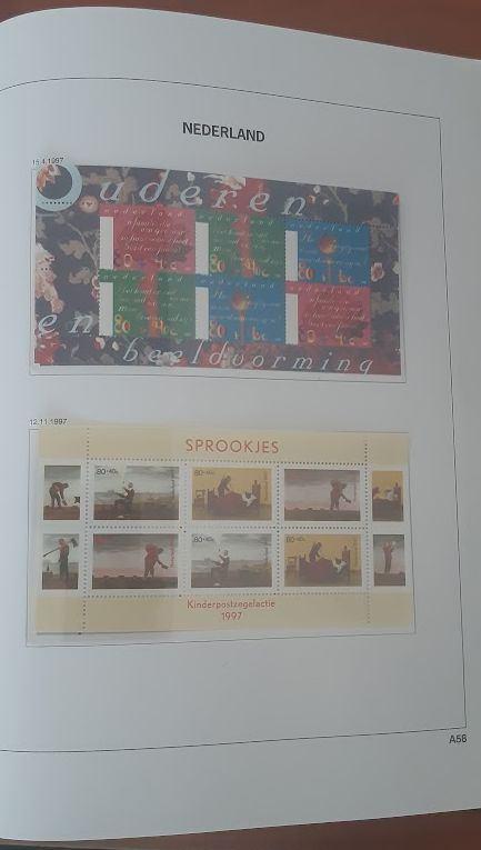 Luxe Davo Album Compleet Postfris 1986 t/m 1997, Postzegels en Munten, Postzegels | Volle albums en Verzamelingen, Verzenden, Nederland