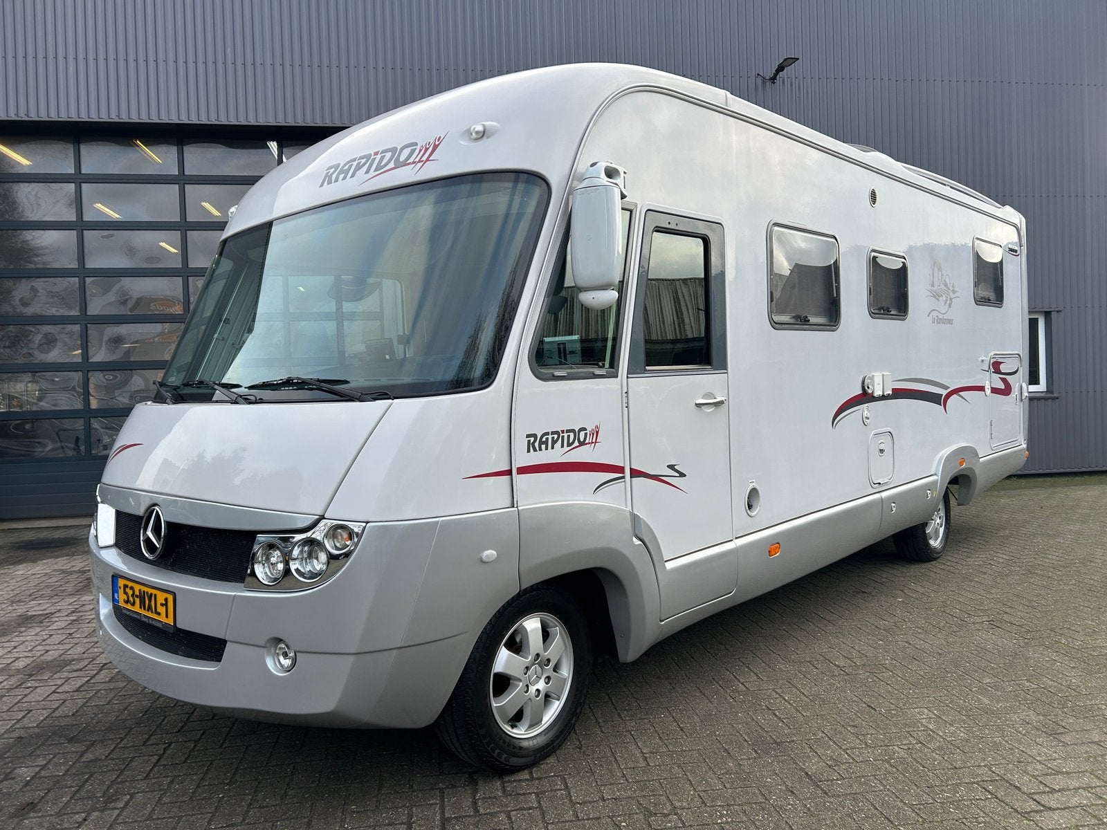 Rapido Mercedes-Benz 3.0CDI Automaat, Ringverwarming, Boiler, 7 tot 8 meter, Bedrijf