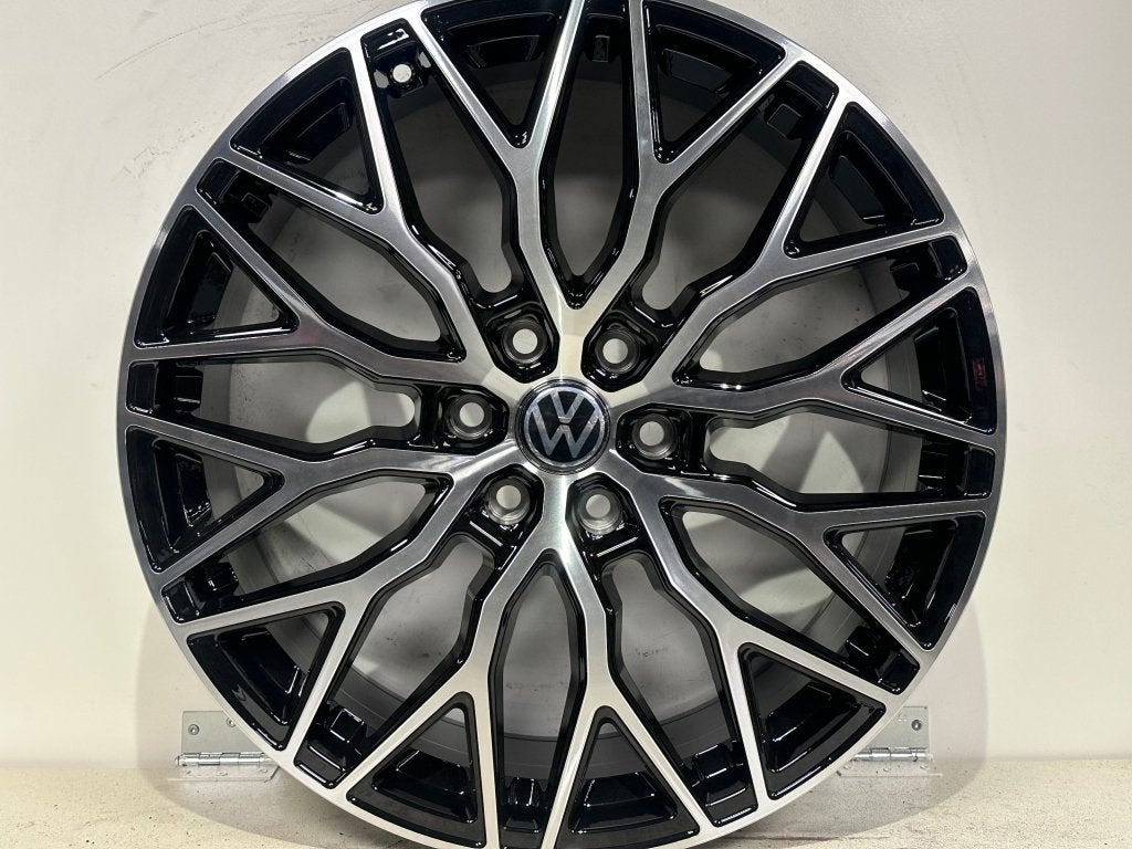 20 inch Vw transporter Ford transit custom 5x120 XL load, Auto-onderdelen, Banden en Velgen, Banden en Velgen, Nieuw, Postadres fabrikant