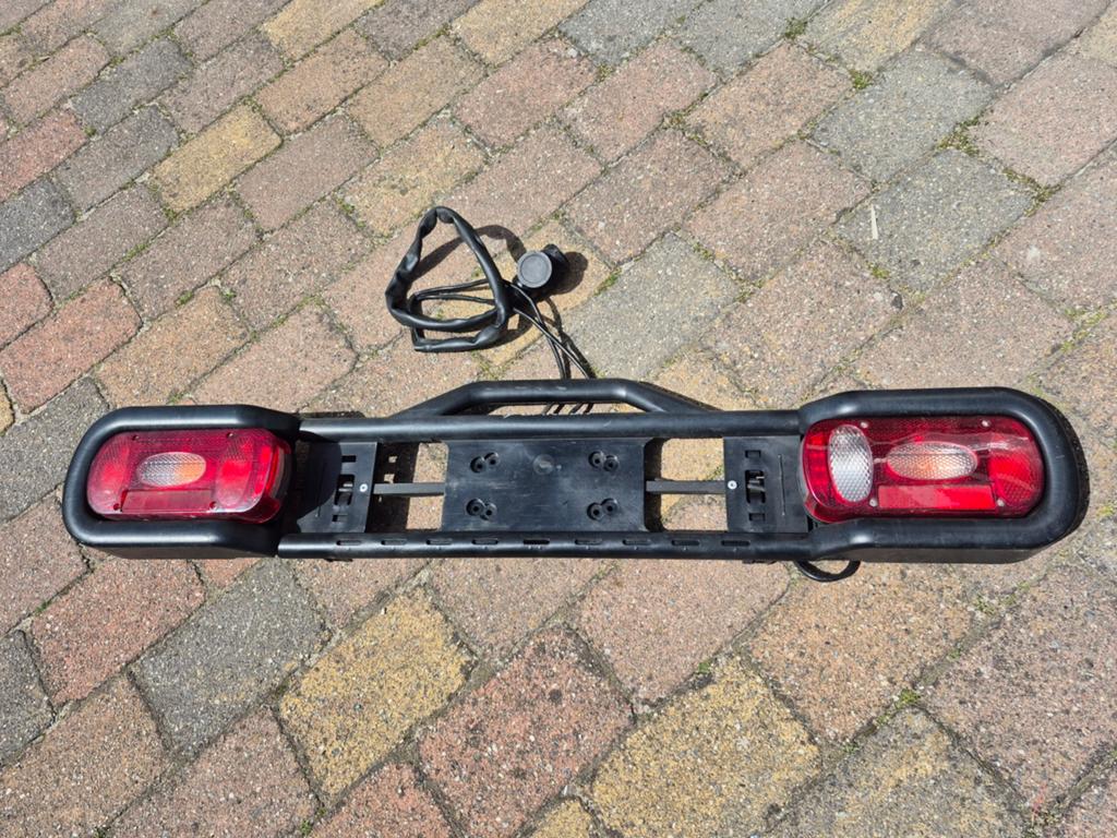 Spinder cross fietsendrager lichtbalk verstelbaar., Auto diversen, Fietsendragers, Ophalen, Gebruikt