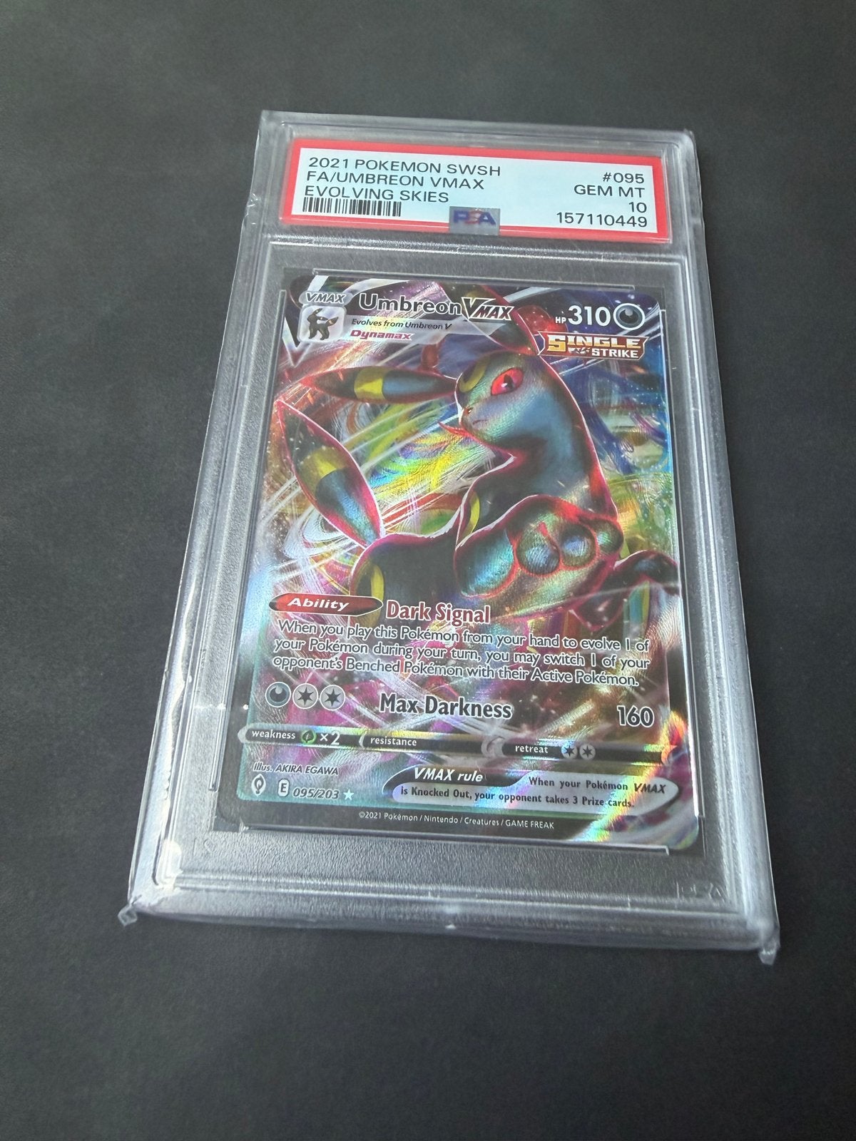 Pokémon Umbreon VMAX 095/203 PSA 10 Gem Mint Evolving Skies, Ophalen of Verzenden, Zo goed als nieuw, Losse kaart, Foil