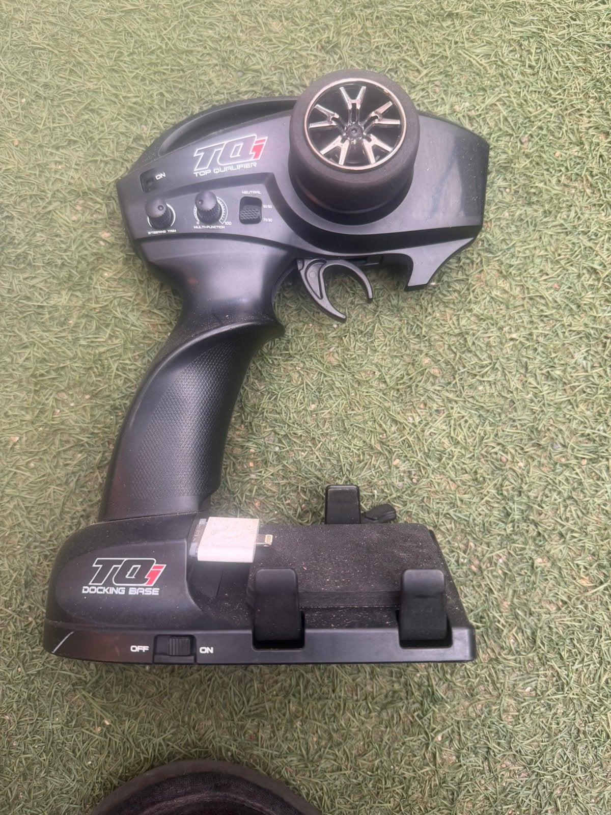 Traxxas TQI handzender met dockingstation, Ophalen, Zo goed als nieuw, Overige schalen, Onderdeel