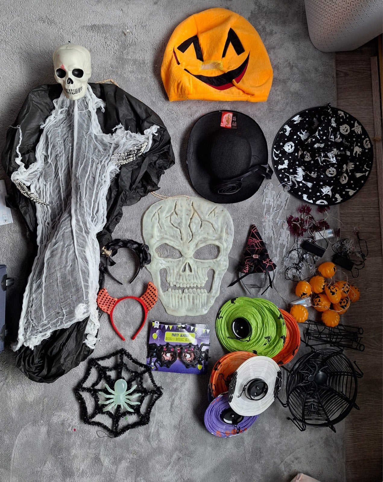 Halloween spullen, Ophalen, Halloween of Griezel