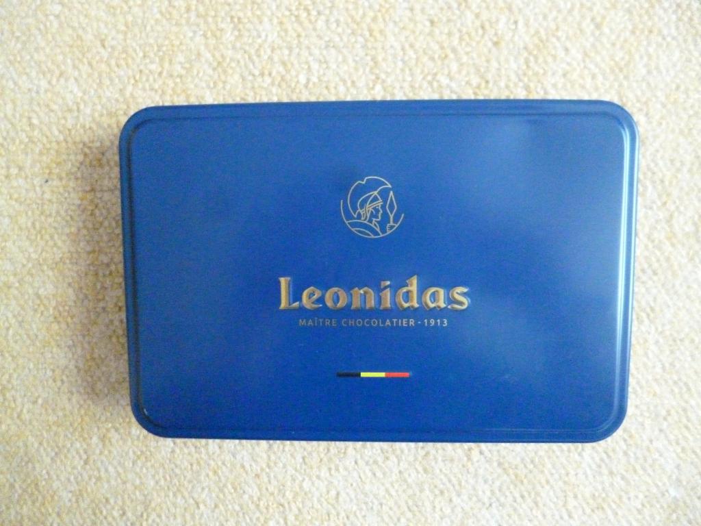 Leeg Leonidas blik. BIJ €25 KOPEN GRATIS VERZENDEN, Verzamelen, Blikken, Ophalen of Verzenden, Zo goed als nieuw, Overige, Overige merken