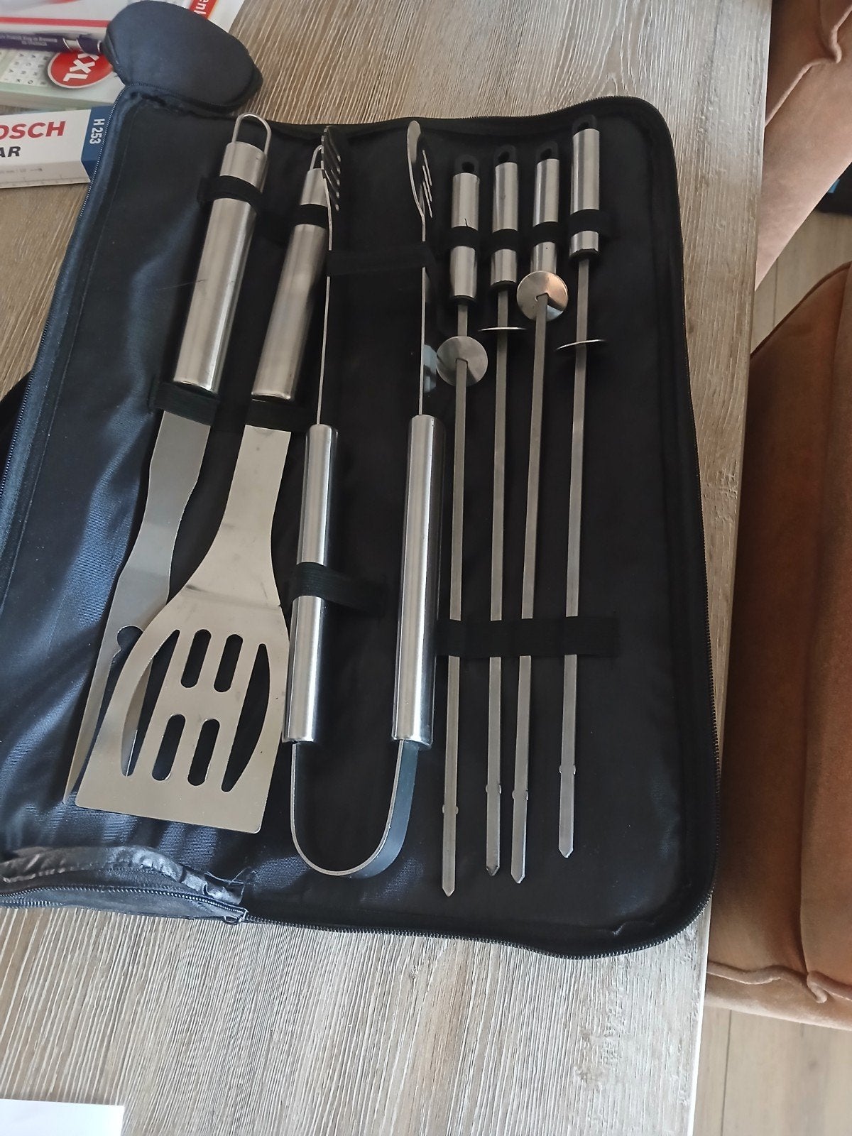 Nieuwe 7-delige BBQ set in handige opbergtas, Ophalen, Nieuw