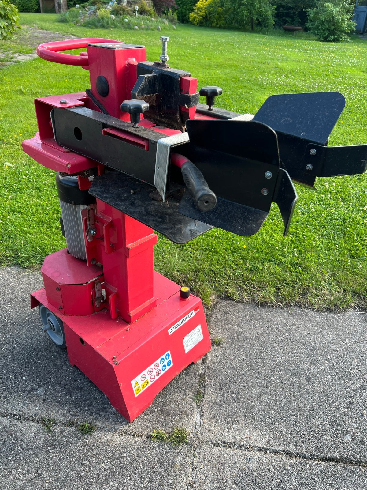 Kloofmachine 380V - 8 Ton - Crossfer LS8T-400V, Ophalen, Gebruikt, Elektrisch, Staand