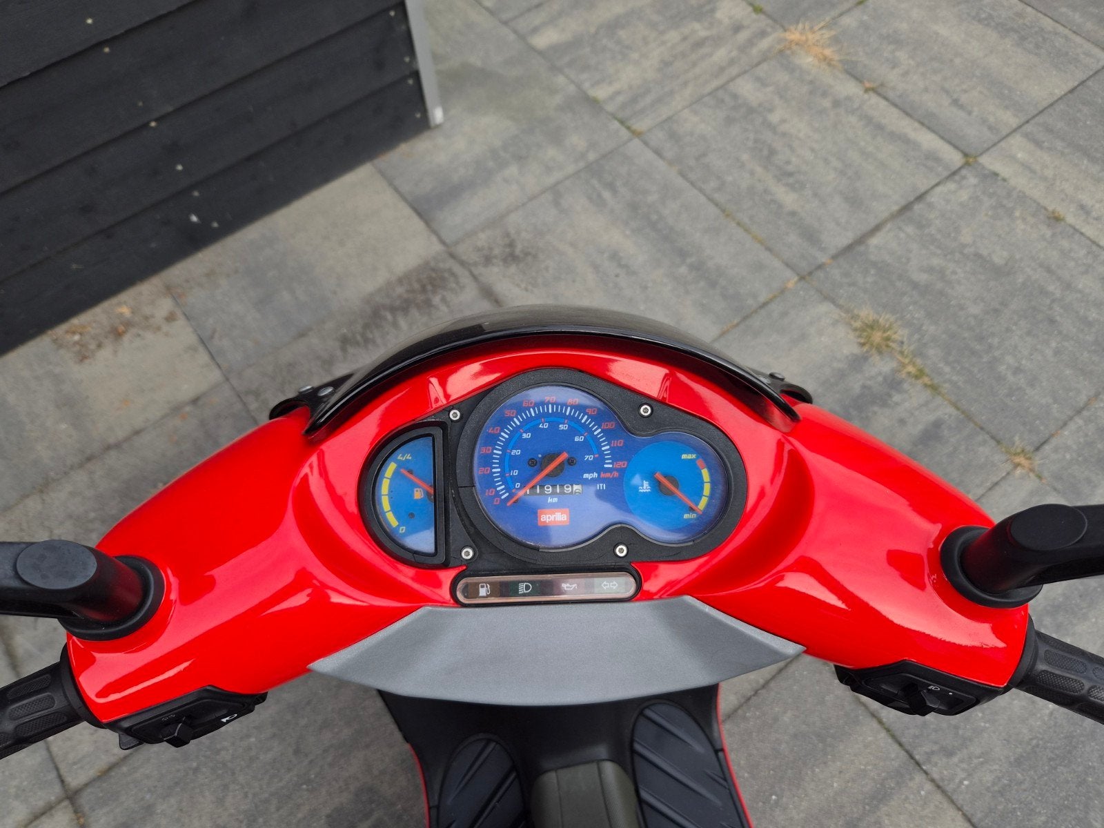 Aprilia SR 50 Racing Scooter - Zwart/Rood, Fietsen en Brommers, Ophalen, Tweetakt, Maximaal 45 km/u, SR 50