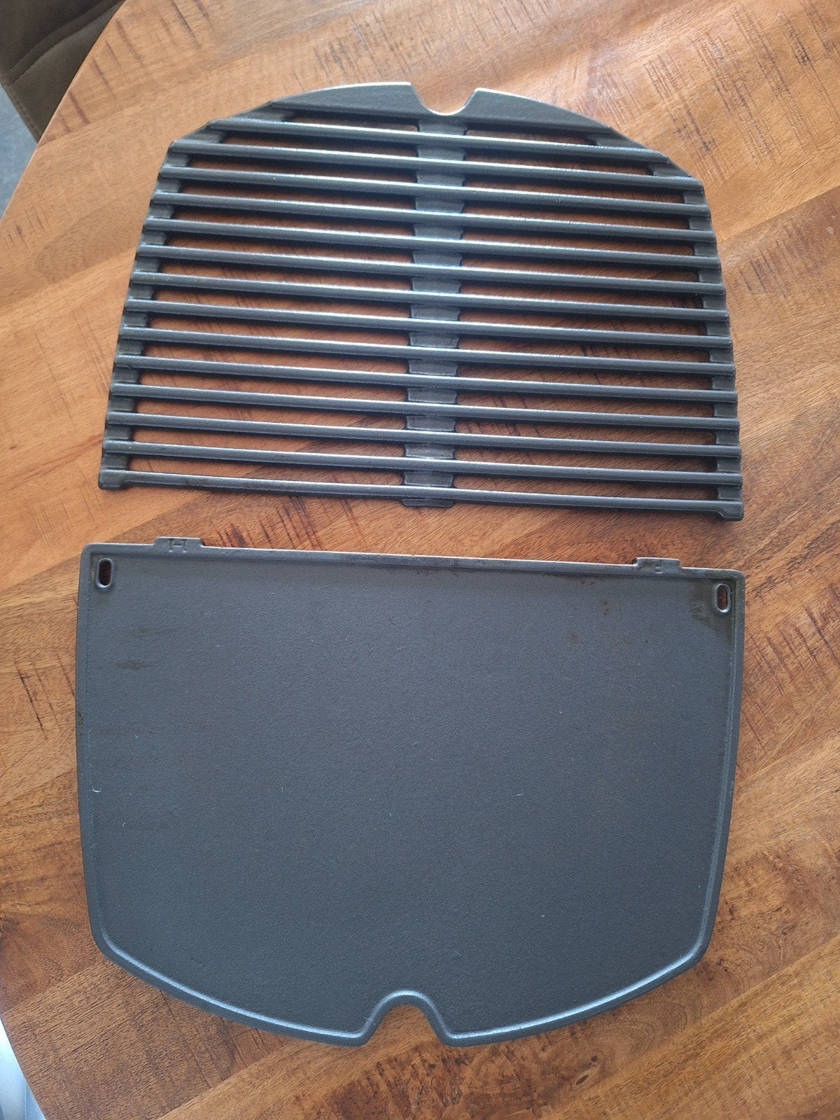 Weber 2400 bak- en grillplaat, Ophalen, Zo goed als nieuw
