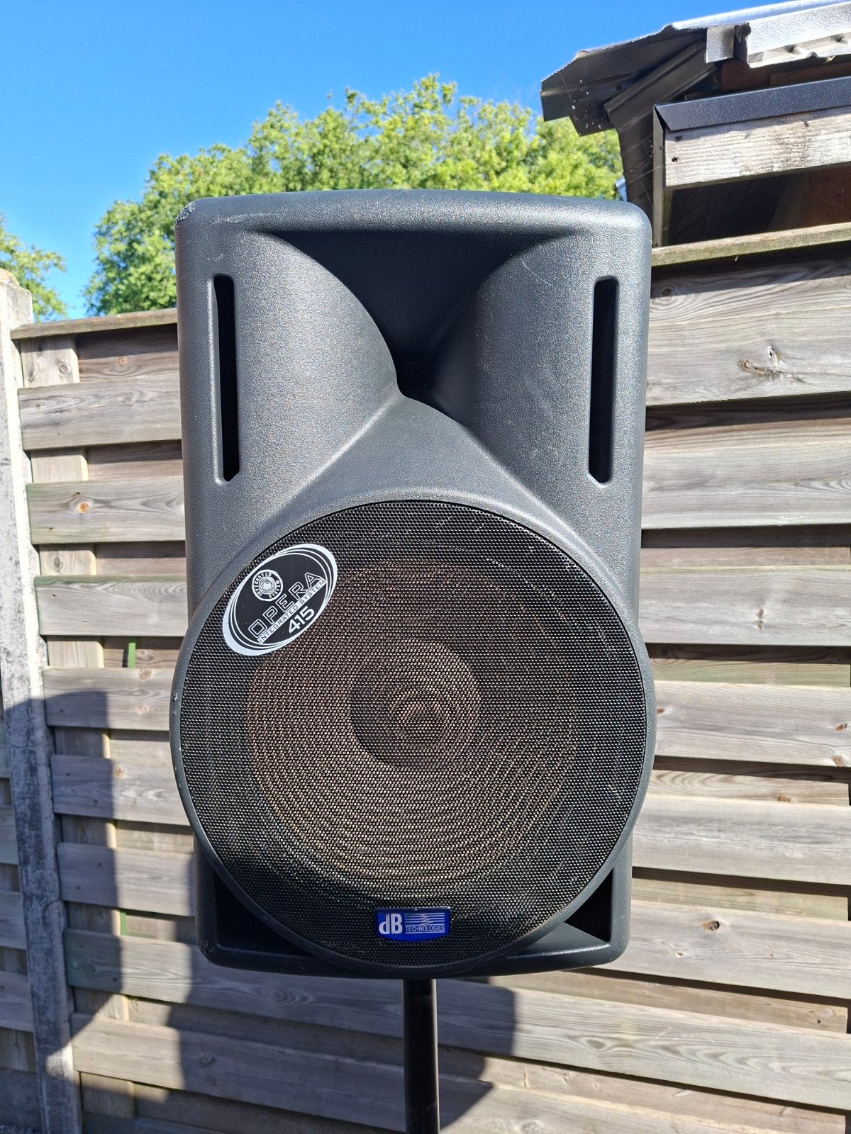 DB Technologies Opera 415 actieve luidsprekers., Audio, Tv en Foto, Gebruikt, Overige typen, Ophalen, 150 watt of meer