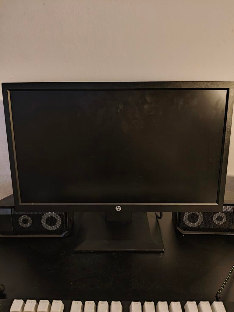 HP P204 Monitor - 20 inch Full HD Scherm, Computers en Software, Ophalen, HDMI, Zo goed als nieuw, HP