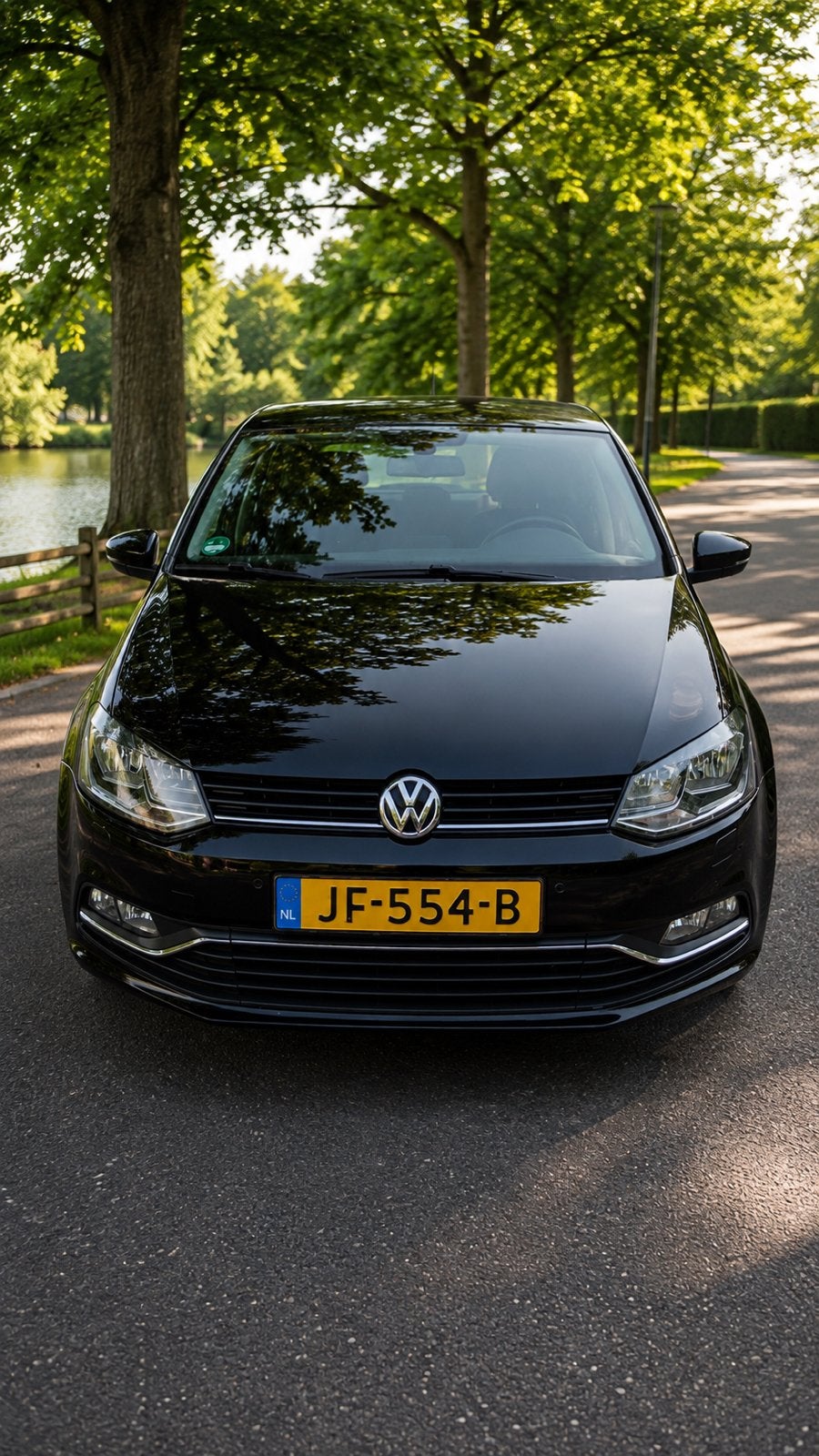 Volkswagen Polo 1.2 TSI 66KW DSG 2015 Highline Zwart, 40 €/maand, 4 cilinders, 1039 kg, Zwart