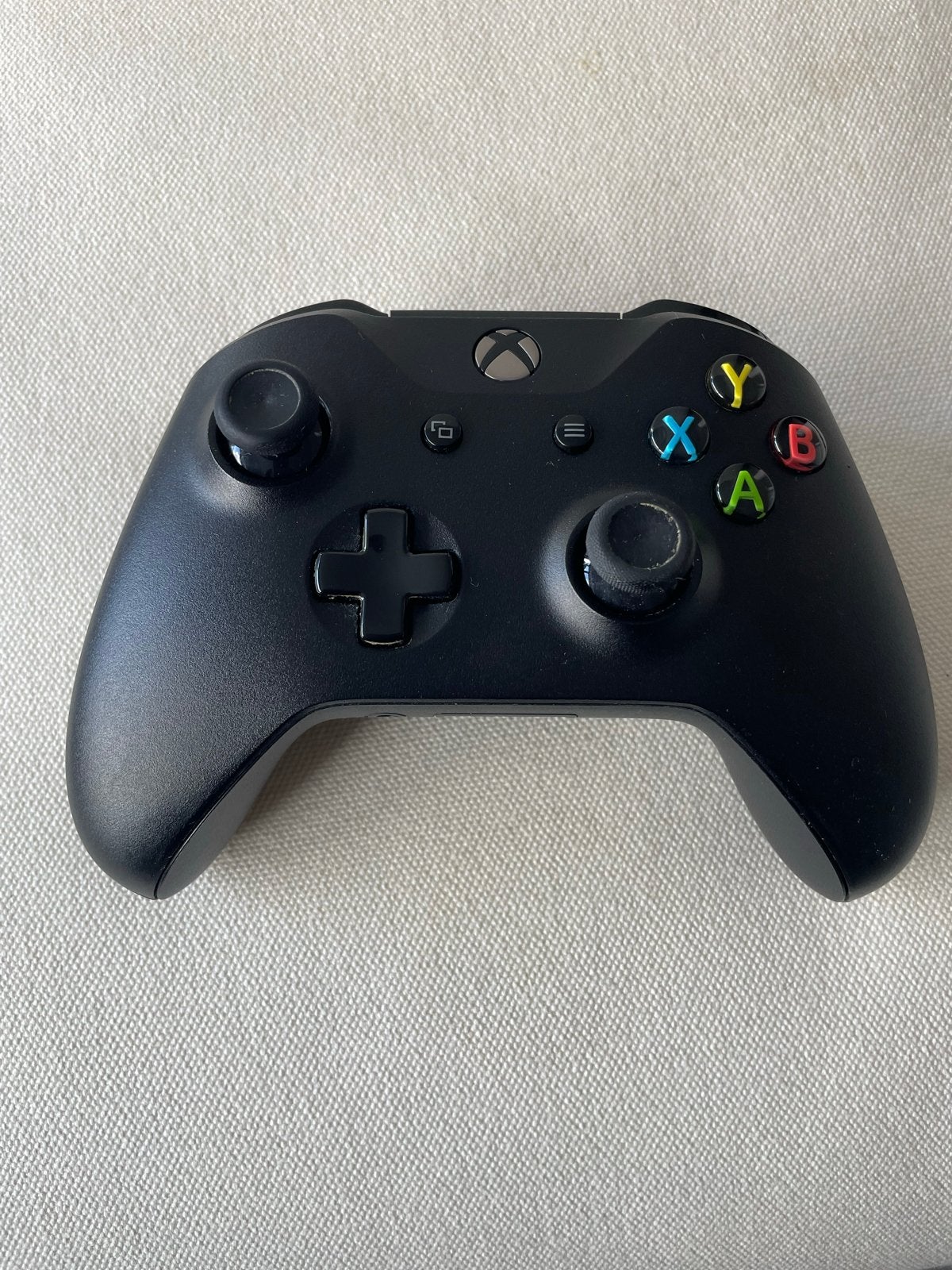 Xbox One Controller - Zwart, Draadloos, Spelcomputers en Games, Spelcomputers | Xbox | Accessoires, Gebruikt, Ophalen of Verzenden