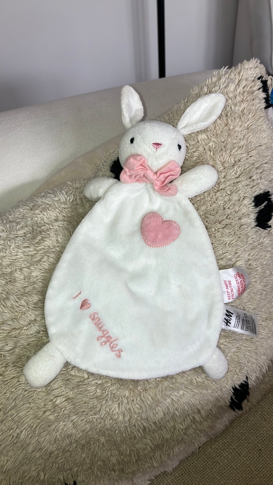 I love snuggles h&m konijn, Overige merken, Konijn, Ophalen of Verzenden, Zo goed als nieuw