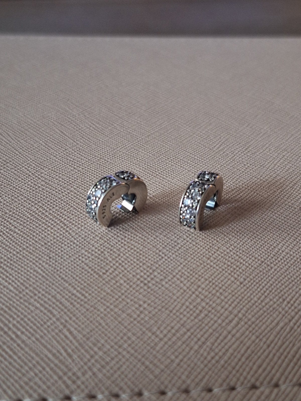 Pandora clips, Ophalen of Verzenden, Zo goed als nieuw, Zilver, Pandora