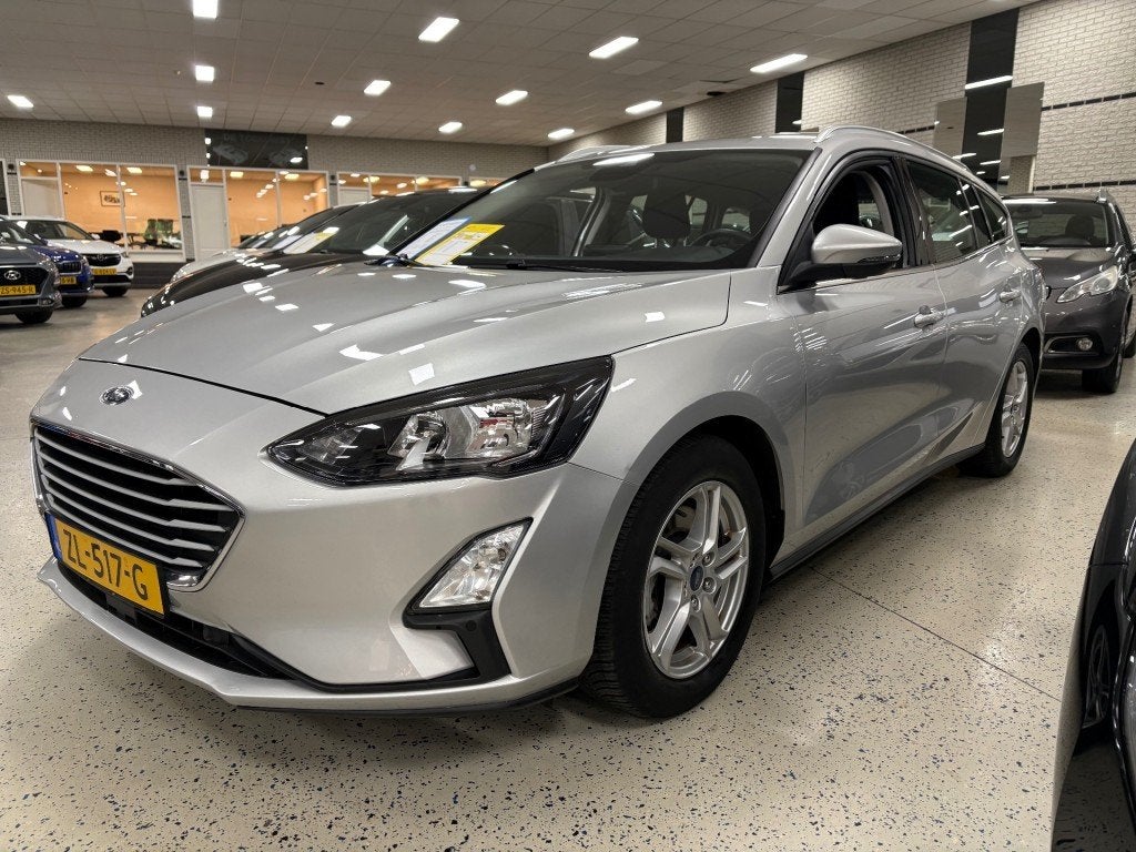 Ford FOCUS Wagon 1.0 Ecob Navigatie PDC Multimedia Trekhaak, 101 pk, Gebruikt, Met garantie (alle), 1283 kg