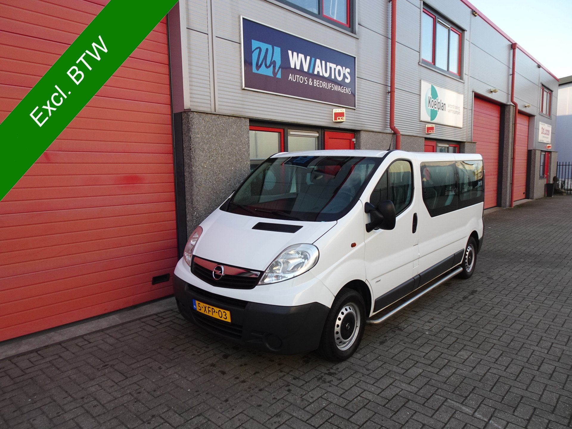 Opel Vivaro Combi 2.0 CDTI L2H1 EcoFLEX lange personenbus me, Auto's, Opel, Voorwielaandrijving, Euro 5, 2000 kg, Multifunctioneel stuurwiel